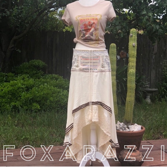 Boho Gypsy Cotton Embroidered Cream hi low Skirt - Picture 4 of 8